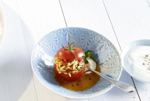 lauwarme-gefuellte-tomate.jpg